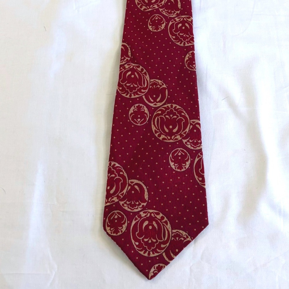 Sears Mens Store Wide Vintage Retro Neck Tie Red Medallion Grandpa Core Dadcore